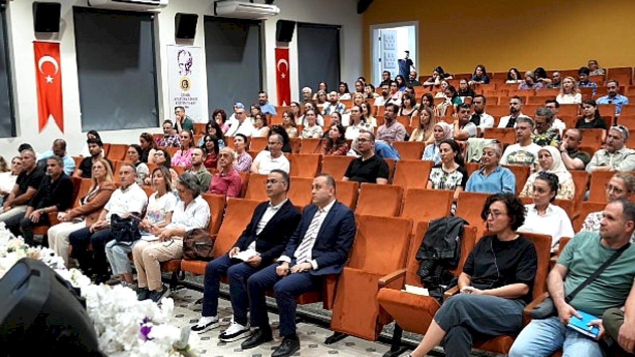 İzmir'de Öğretmenlere Yönelik Eğitim Gerçekleştirildi