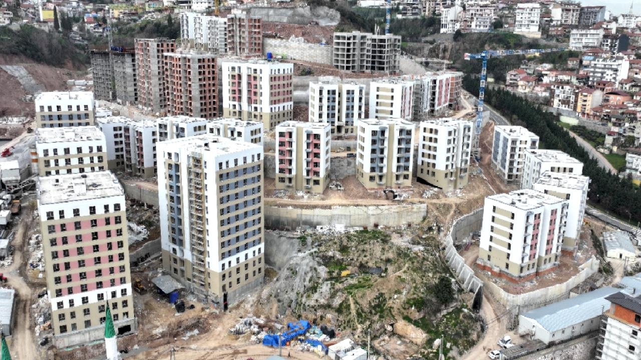 Kocaeli’de 5 yılda 13 bin 600 riskli konut dönüştürülecek