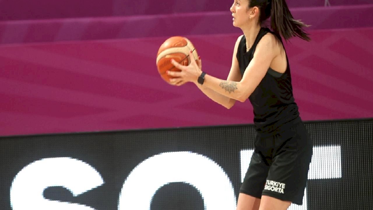 Olcay Çakır Turgut, Türkiye&#039;yi en iyi şekilde temsil edeceklerine inanıyor