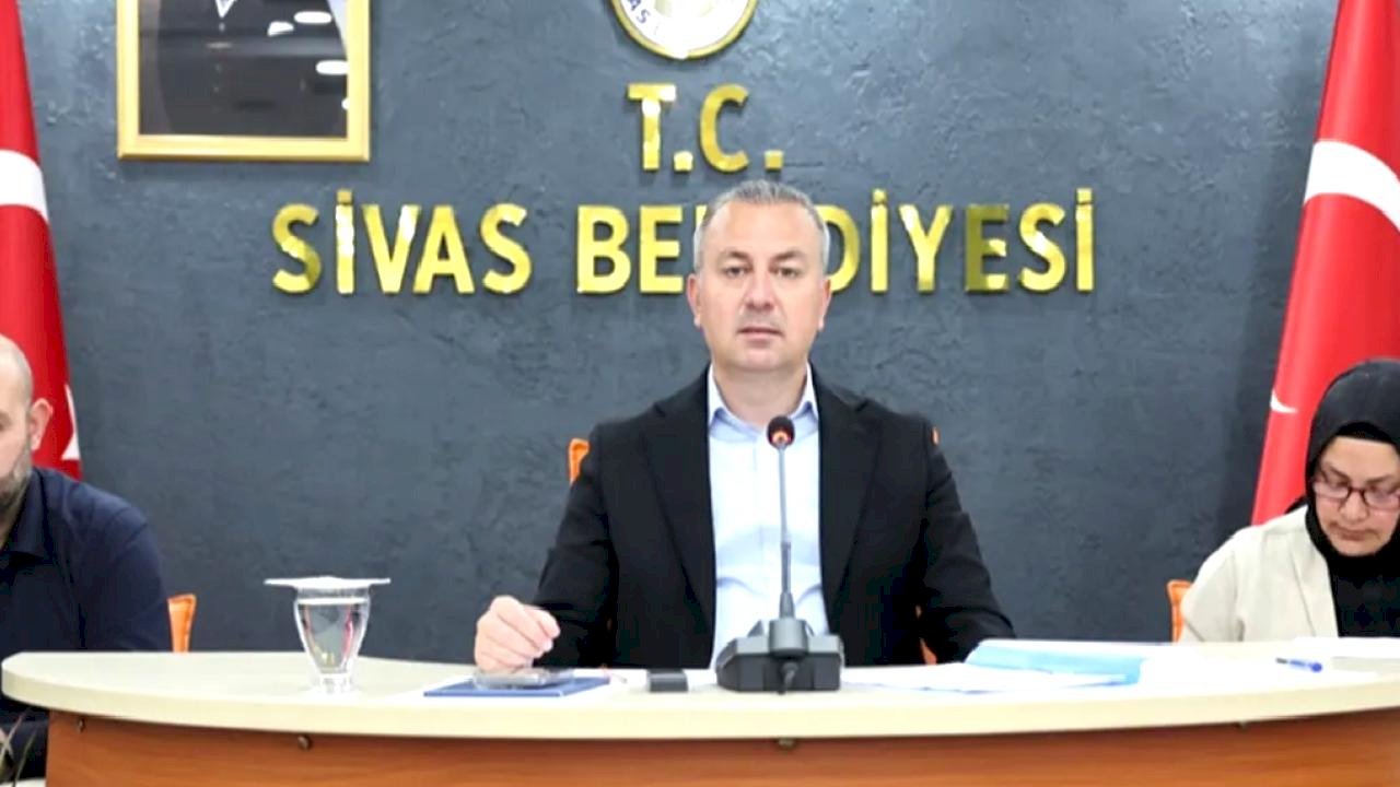 Sivas Belediye Başkanı o iddiaları yanıtladı: Merkezde kene sorunu yok!