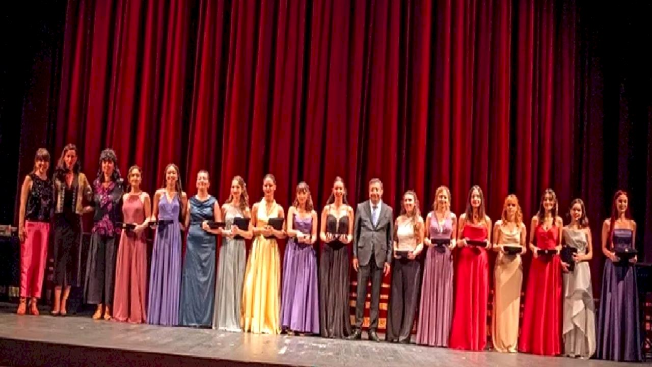 Yarının Kadın Yıldızları İstanbul Müzik Festivali’nde parladı