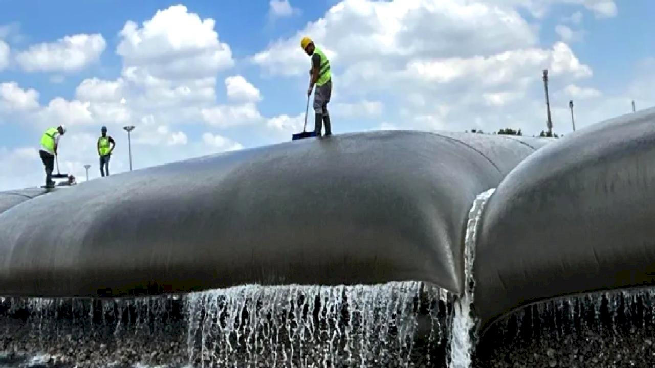 İzmit Körfezi’nde dip çamuru temizliği sürüyor: 170 hektarlık alan arındırıldı