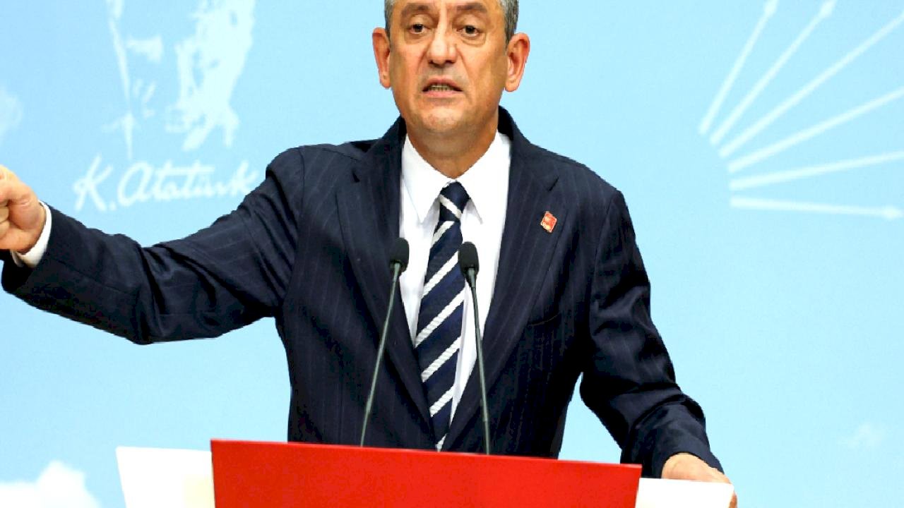 Özgür Özel: Ben milleti ne zaman sokağa davet edeceğimi bilirim