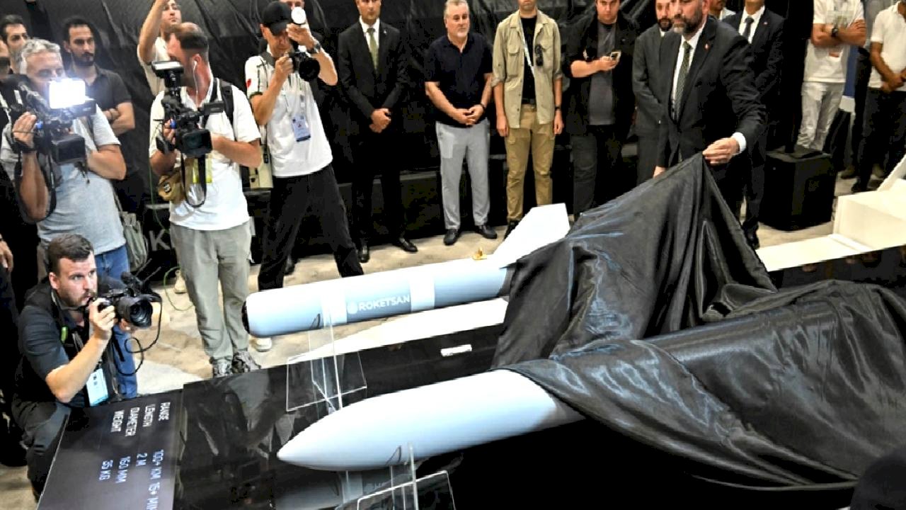 ROKETSAN yeni silahlarını İDEF 2025&#039;te tanıttı
