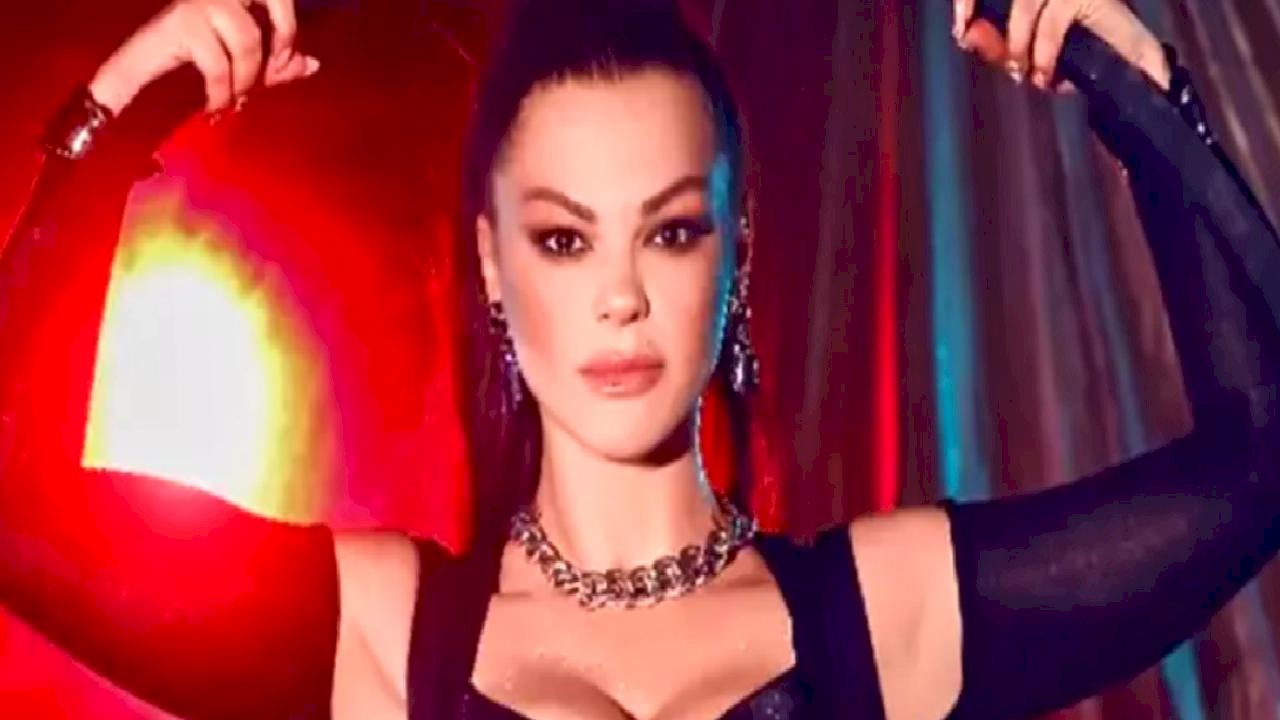 Şarkıcı Nez eleştirilere cevap verdi: "Yuva yıkan kadın olmadım"