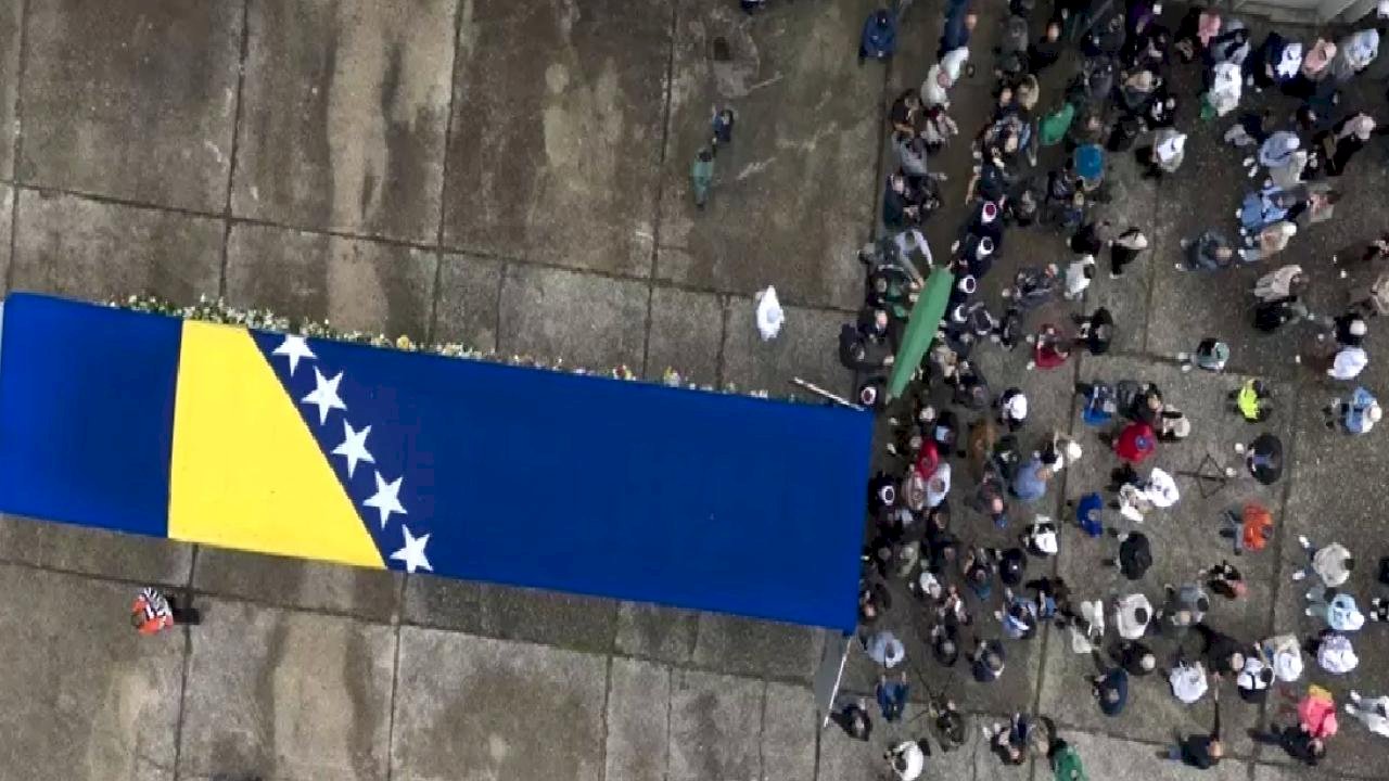 Srebrenitsa Soykırımı'nın 30'uncu Yılı Anması