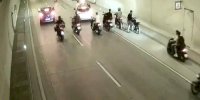 İstanbul Beyoğlu'nda tüneli kapatan motosiklet sürücülerine 133 bin lira ceza