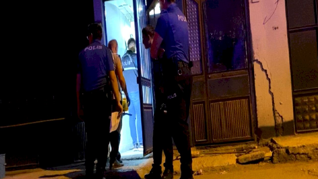 Bursa'da çay ocağı işletmecisi, dükkanında ölü bulundu