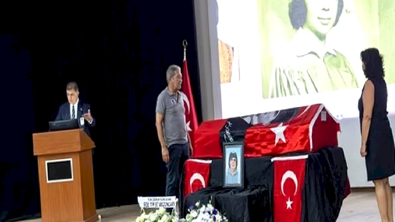 Cemil Tugay’dan hocası Emel Tümbay’a duygusal veda