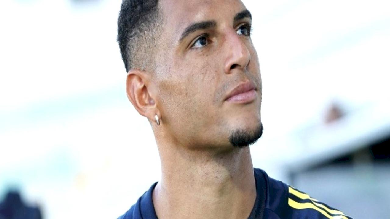 Fransız ekibi Lille&#039;den Diego Carlos hamlesi