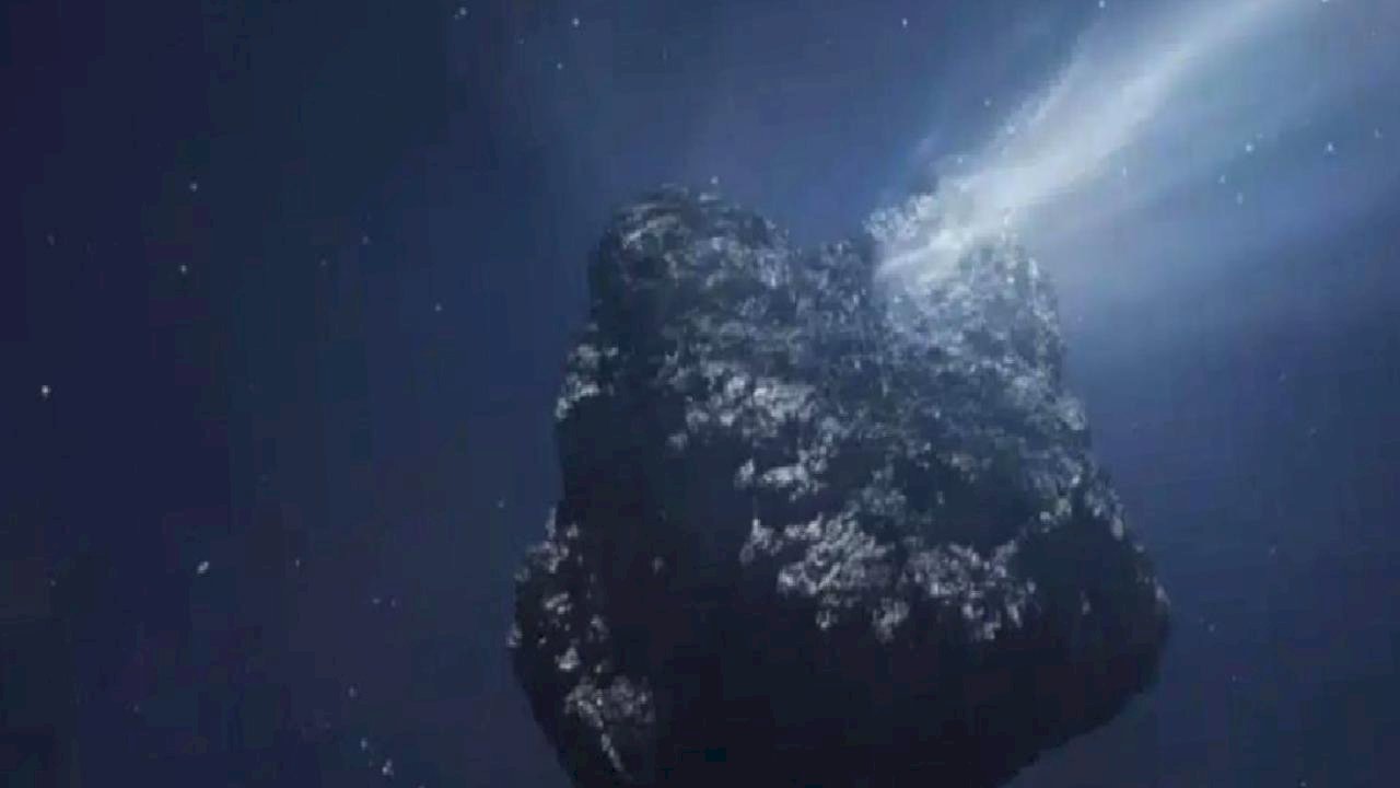 Harvardlı bilim insanı uyardı: Yıldızlararası cisim uzaylı teknolojisi olabilir