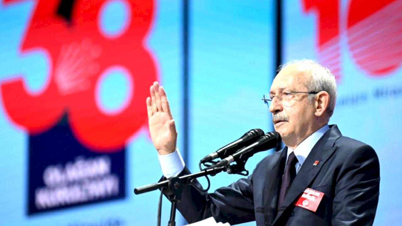 Kemal Kılıçdaroğlu&#039;nun kurultay yarışından çekilmemesine neden olan troll gözaltında