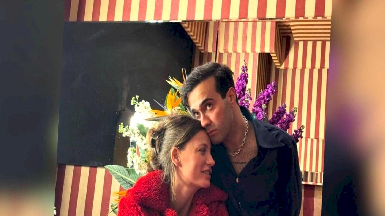 Mert Demir ile Serenay Sarıkaya Tatilde Ayrı Düştü! 