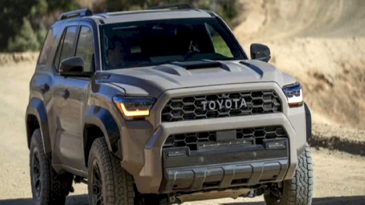Toyota&#039;ya Trump darbesi: Kâr tahminlerini düşürdü