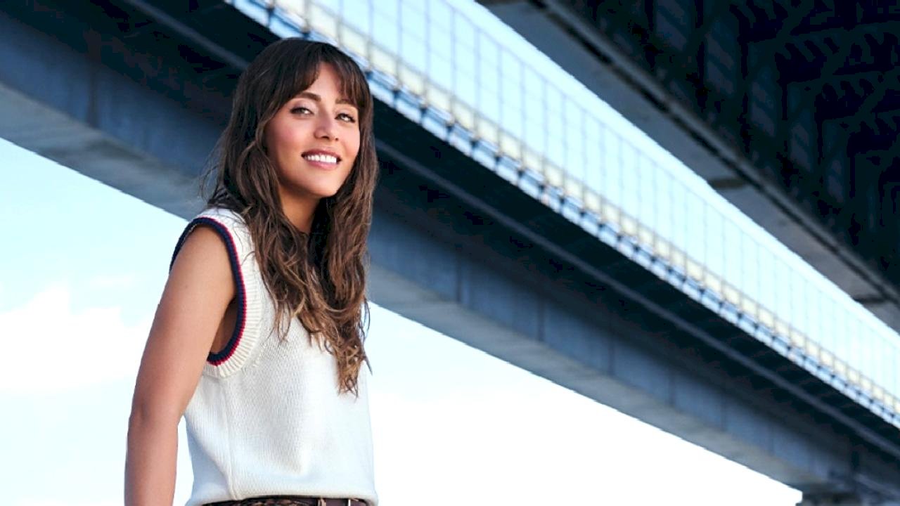 Kızılcık Şerbeti&#039;nin Doğa&#039;sı Sıla Türkoğlu&#039;nun reklamdan da kazanıyor! Aldığı para sosyal medyada gündem oldu