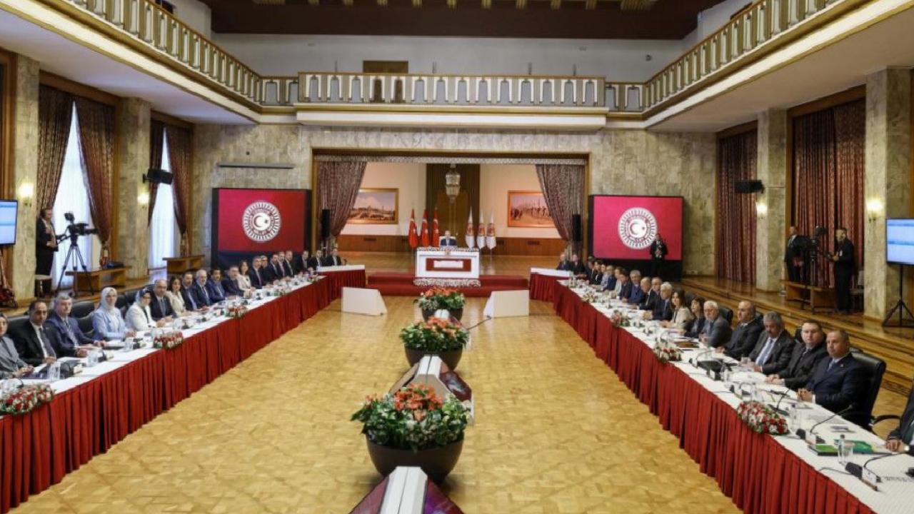 Pervin Buldan: Komisyon İmralı Adası'na gitmeli