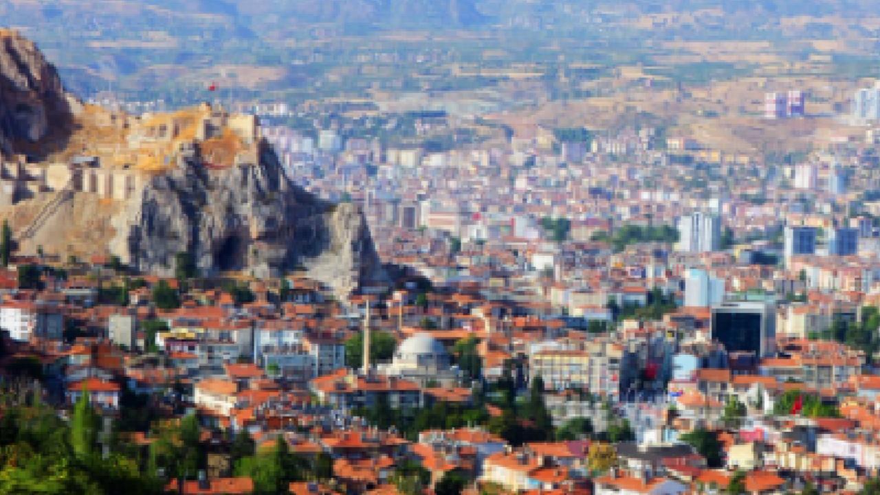 Tokat’ta yüksek konut fiyatlarına yüzde 25 kat karşılığı model önerisi