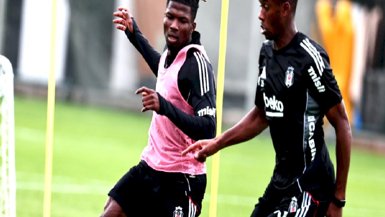 Beşiktaş&#039;ta Galatasaray derbisinin hazırlıkları devam ediyor