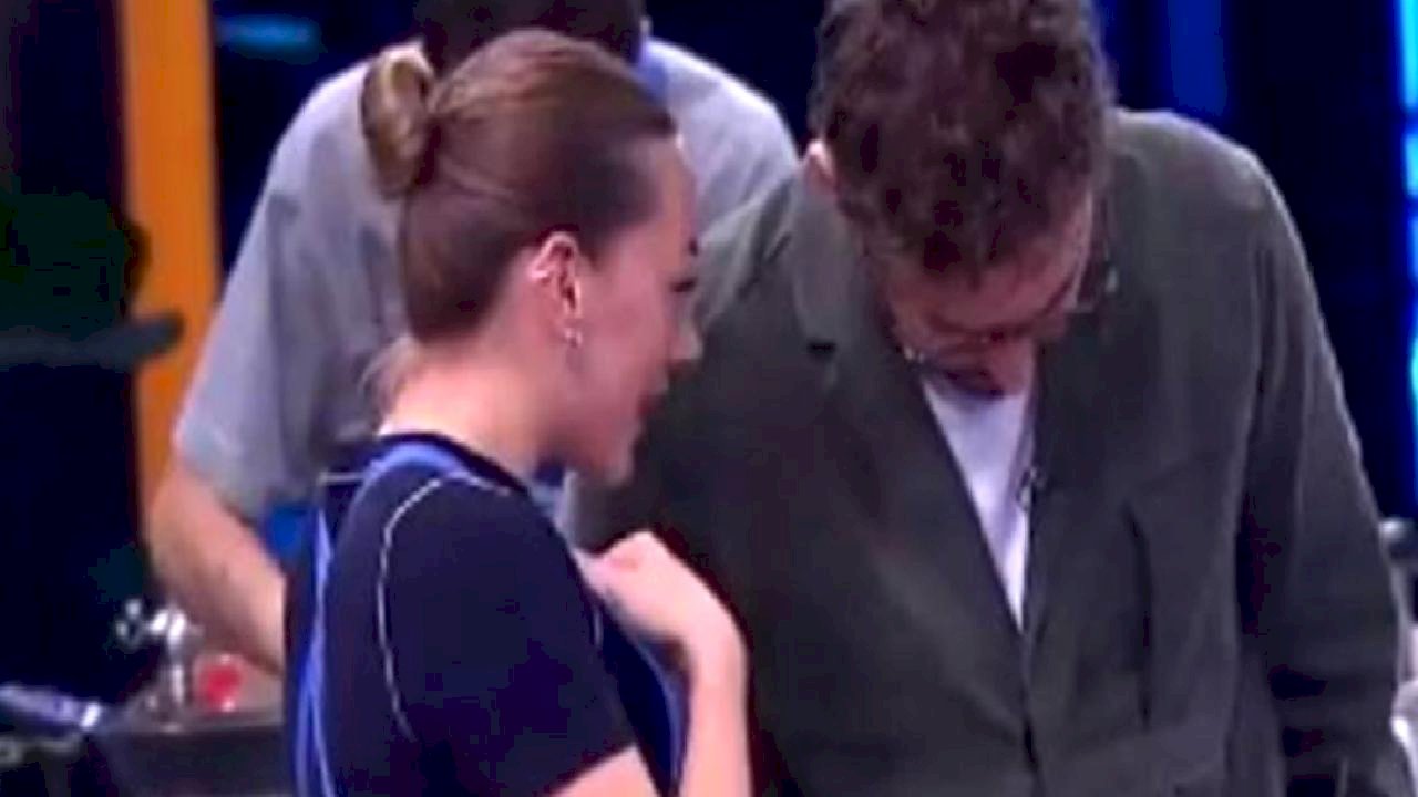 MasterChef&#039;te aşk itirafı! Danilo Şef&#039;ten yardım istedi: &quot;Selam söyleyin&quot;