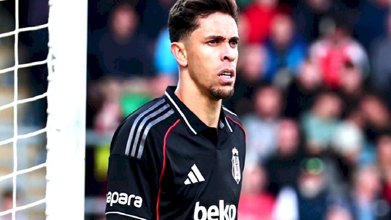Beşiktaş&#039;ta Gabriel Paulista&#039;yla yollar ayrılıyor