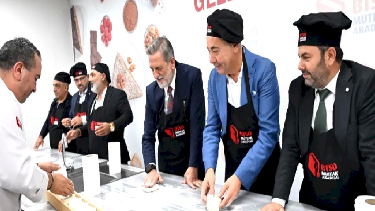 BTSO Mutfak Akademi&#039;ye yemek sanayicilerinden tam not