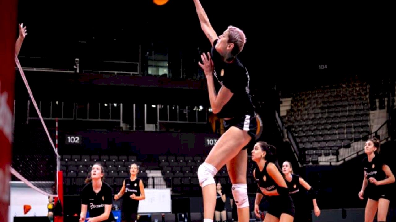 Eczacıbaşı, yeni evinde ilk maçına çıkıyor