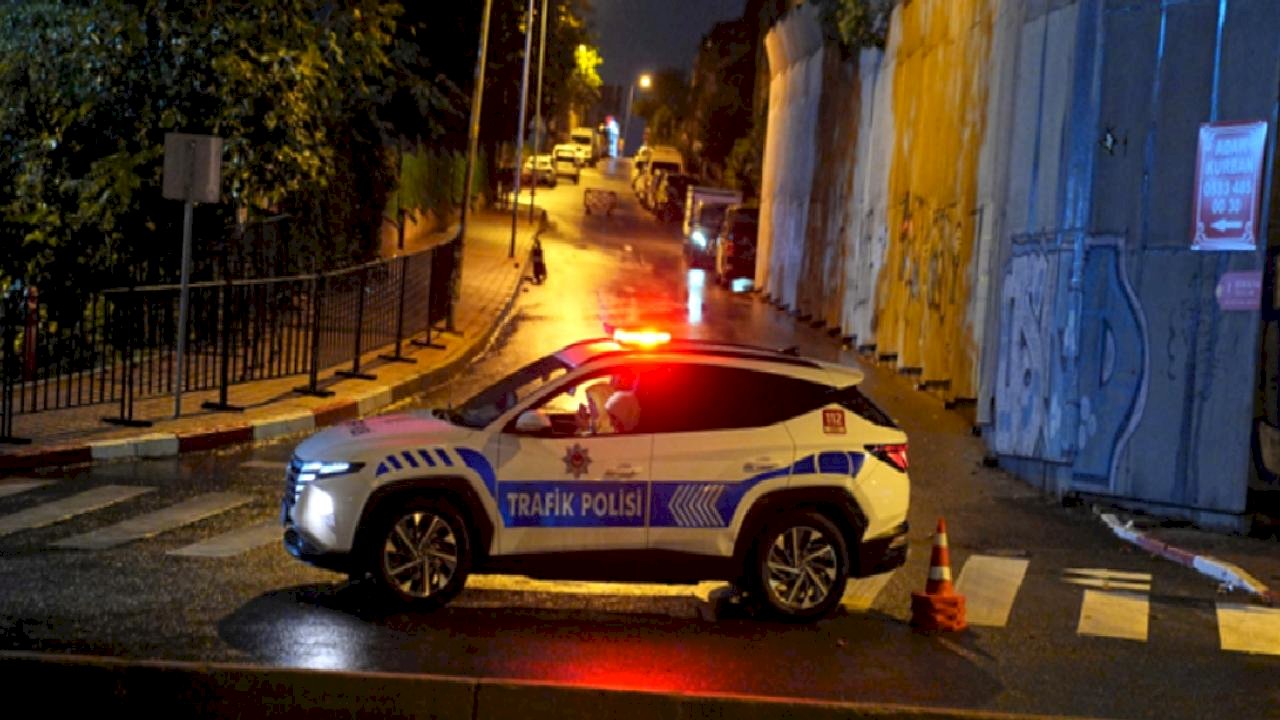 İstanbul&#039;da 29 Ekim&#039;de bu yollar trafiğe kapatılacak: İstanbul Valiliği alternatif rotaları duyurdu