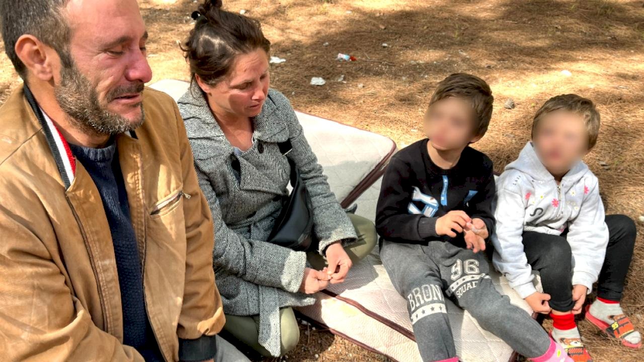 İzmir&#039;de kiracı oldukları evden çıkarıldılar: Kalacak yer bulamayınca ormana sığındılar