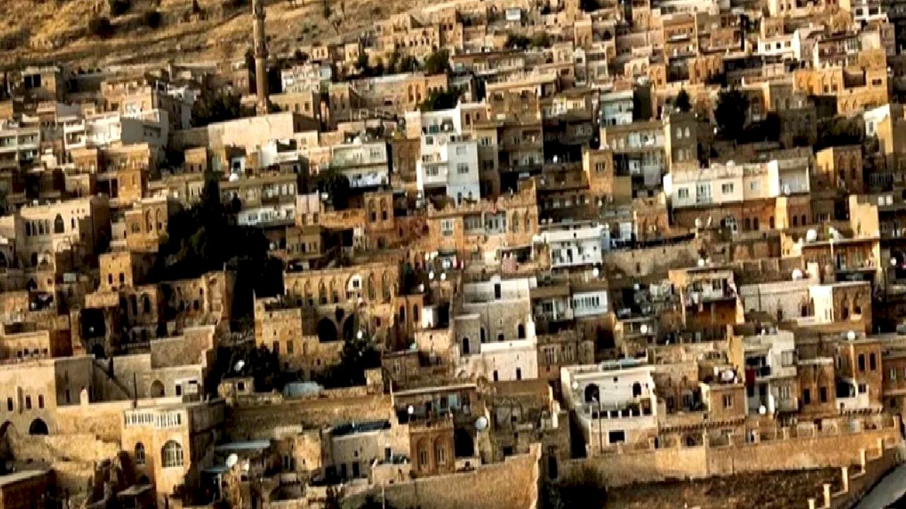 Mardin&#039;in taşları dizilerin yalanlarıyla çatırdıyor! Gerçek kültür nerede?
