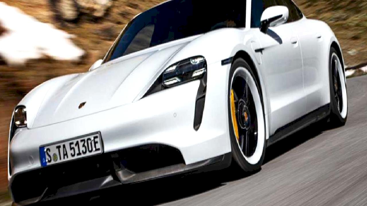 Porsche satışları ilk 9 ayda yüzde 6 geriledi