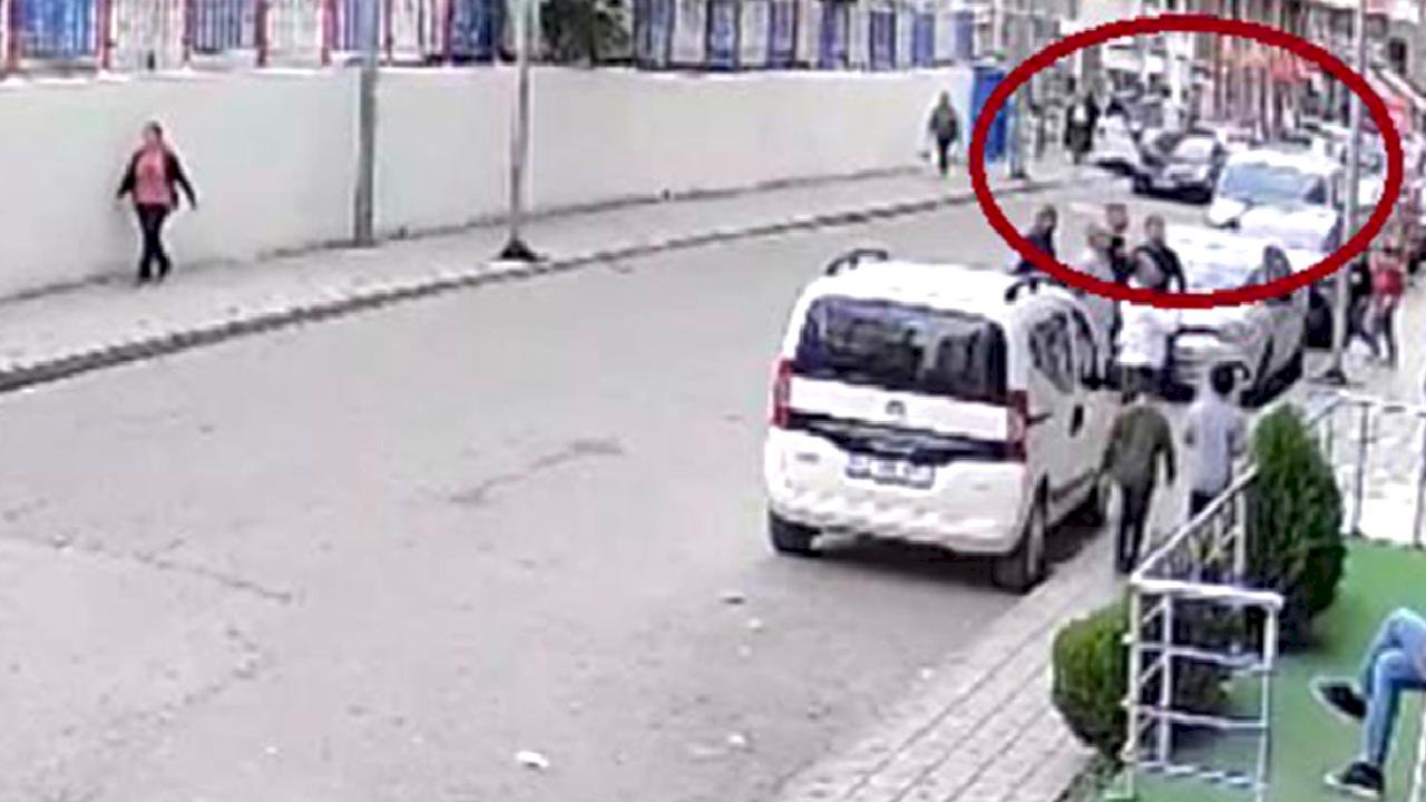 Siirt&#039;te 10 yaşındaki çocuğa otomobil çarptı