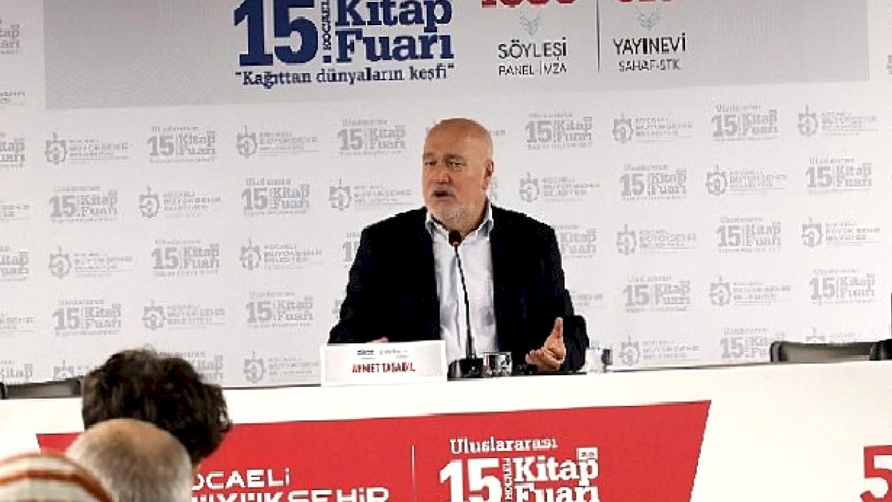 Taşağıl: Gittiğim yerlerde Kitap Fuarı&#039;nı anlatıyorum