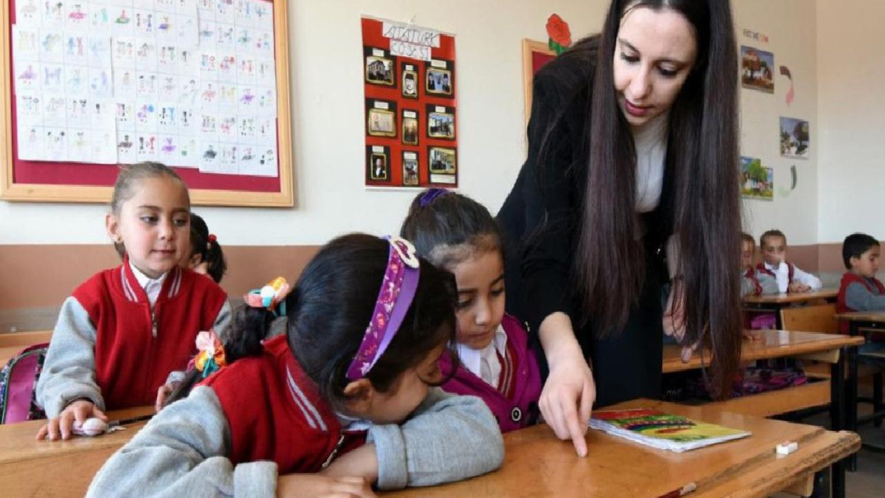 15 bin sözleşmeli öğretmen ataması için tercih başvuruları bugün başlıyor