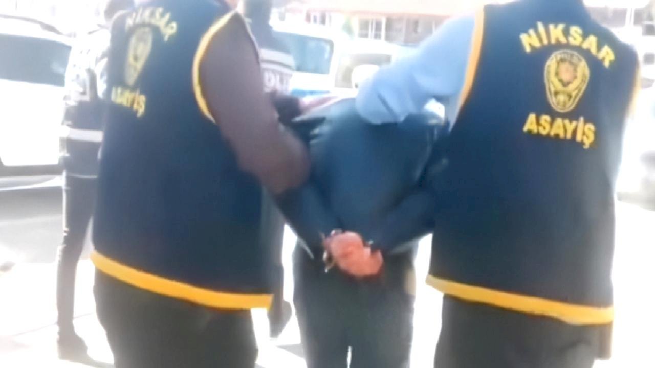 23 ilde dolandırıcılara operasyon: 64 şüpheli yakalandı