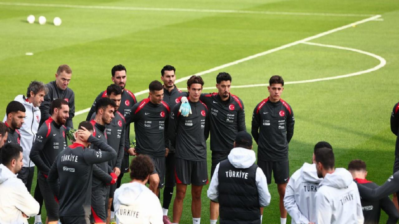 A Milli Futbol Takımı, Bulgaristan maçı hazırlıklarını sürdürdü