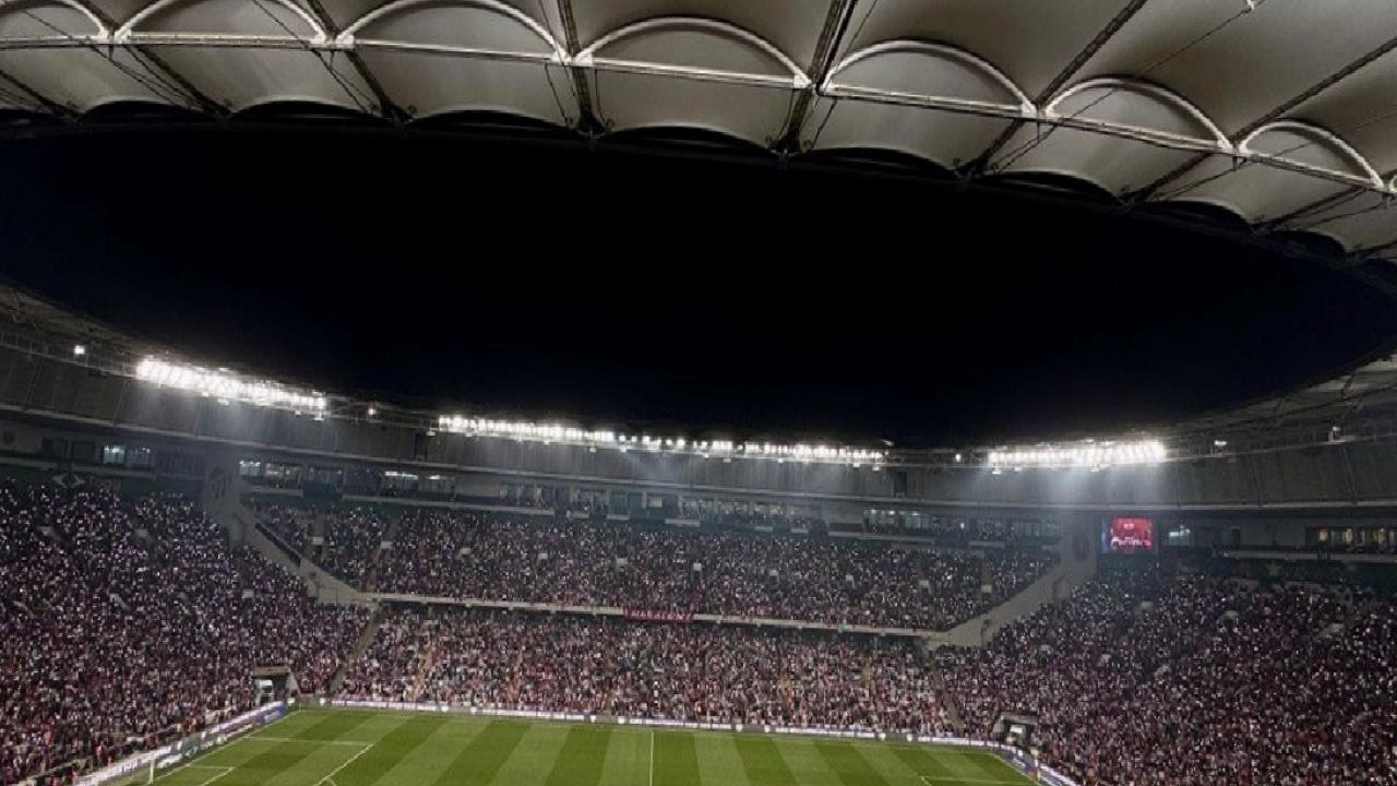 A Milli Futbol Takımı'na Bursa'da büyük destek