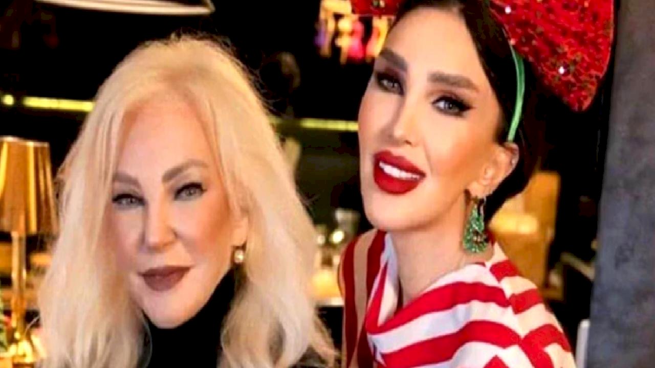 Annesi ambulans uçakla İstanbul'a getirilmişti Seren Serengil dua istedi