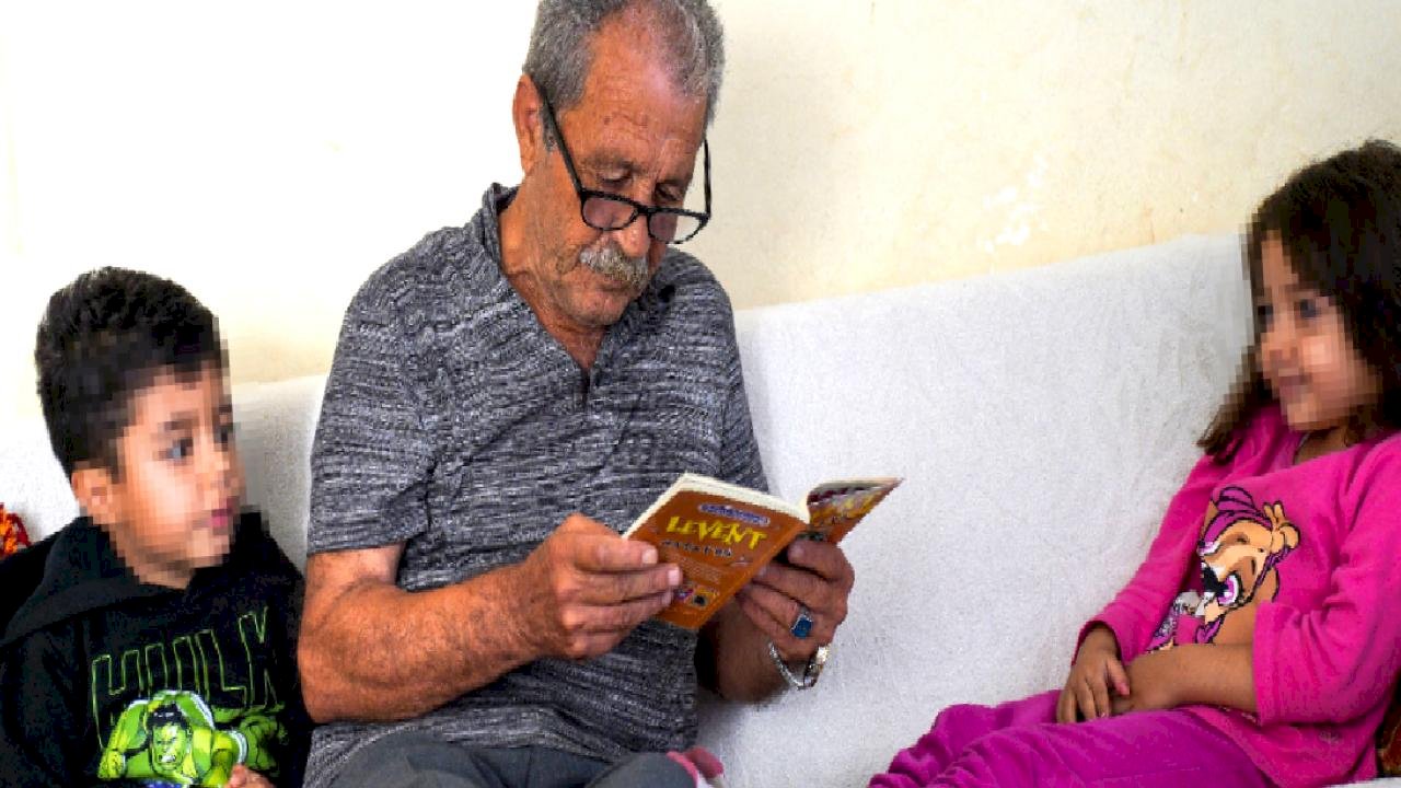 Antalya&#039;da 3 torunuyla bir başına kaldı: Dedeye evden tahliye şoku