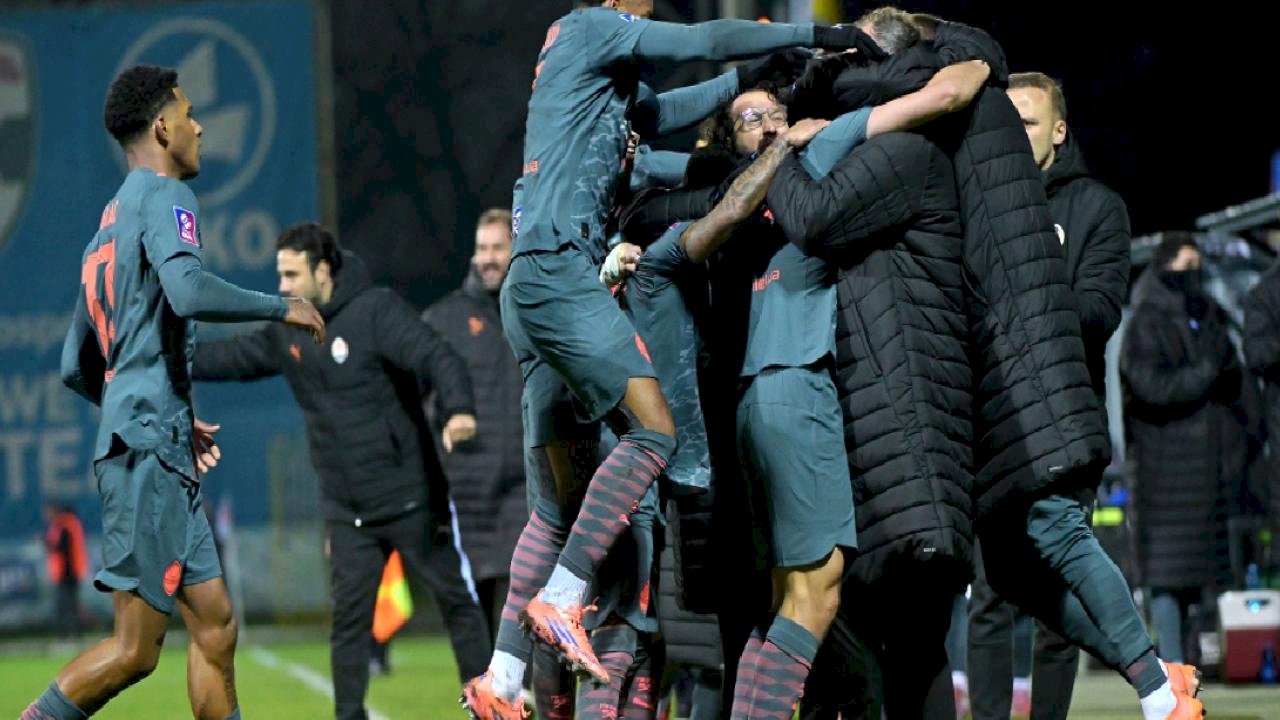 Arda Turan&#039;ın çalıştırdığı Shakhtar Donetsk 6 golle kazandı