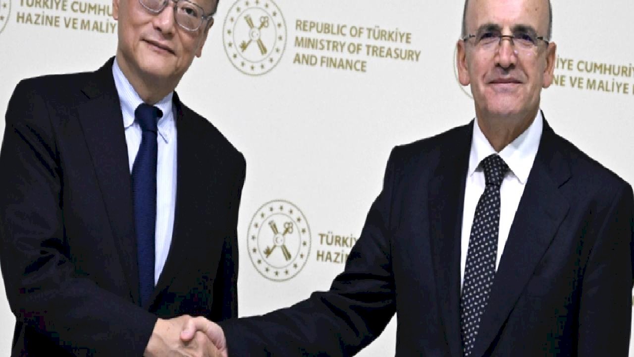 Asya Kalkınma Bankası'ndan Türkiye'ye 3 yılda 7 milyar dolarlık finansman