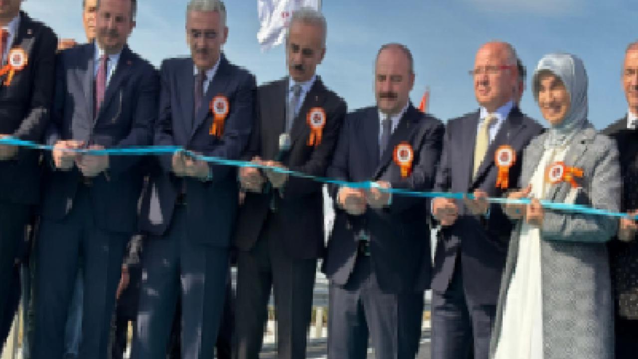 Bakan Uraloğlu: Bursa’daki ulaşım ağı yeni bir çağ açıyor... İnegöl Giriş Kavşağı açıldı