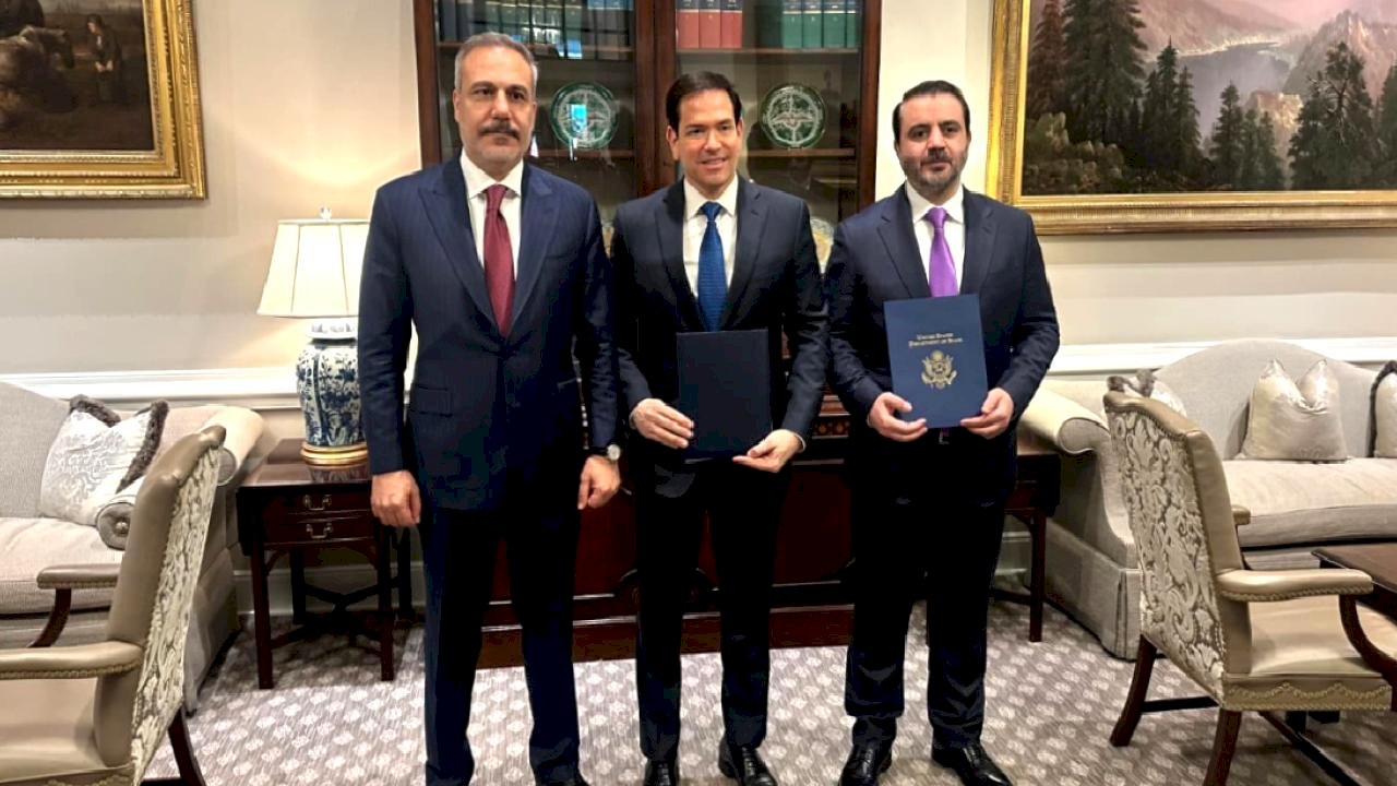 Beyaz Saray'da Türkiye-ABD-Suriye zirvesi: Bakan Fidan temasları değerlendirdi