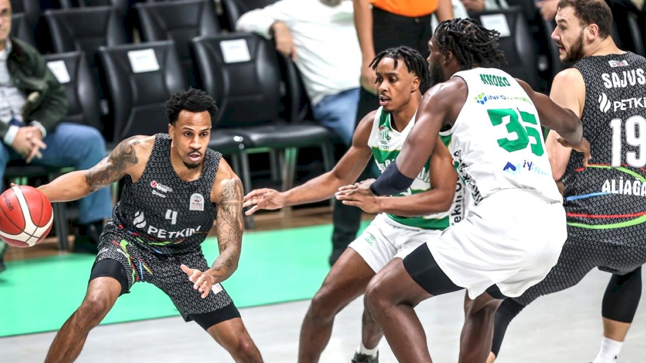 Bursaspor Basketbol, Aliağa Petkimspor'u yendi