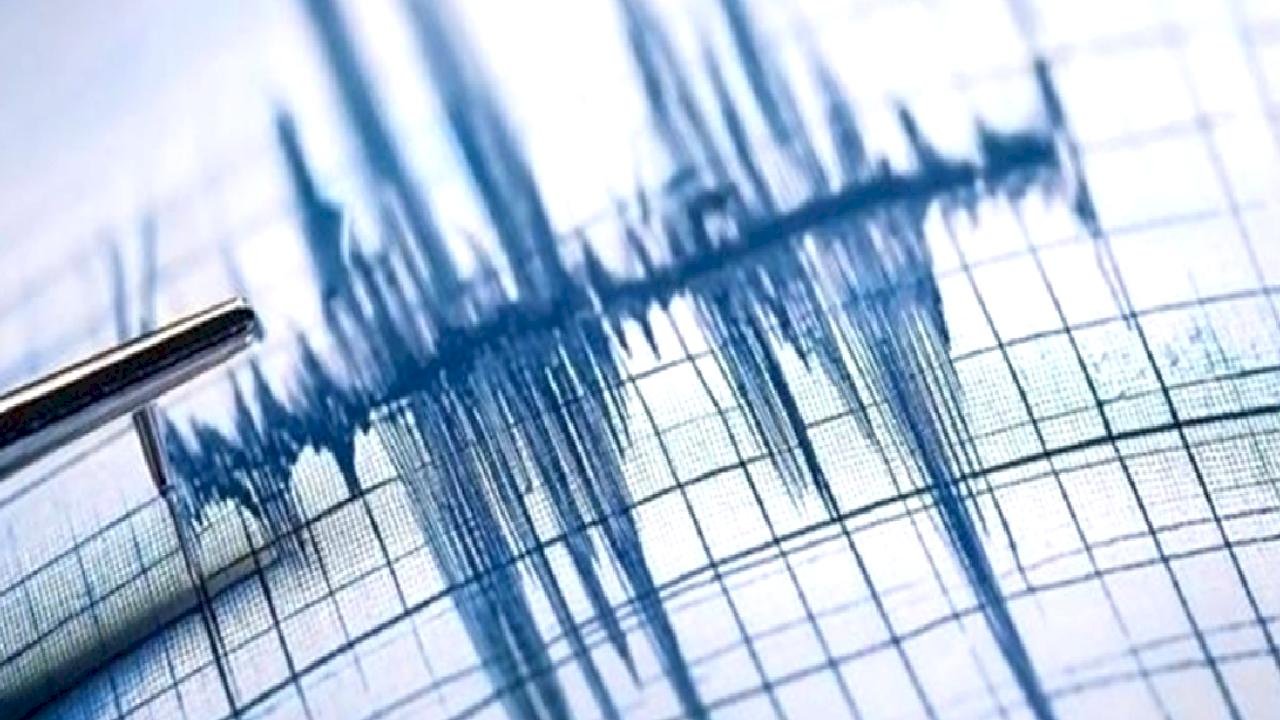 Çanakkale açıklarında 4.8 büyüklüğünde deprem