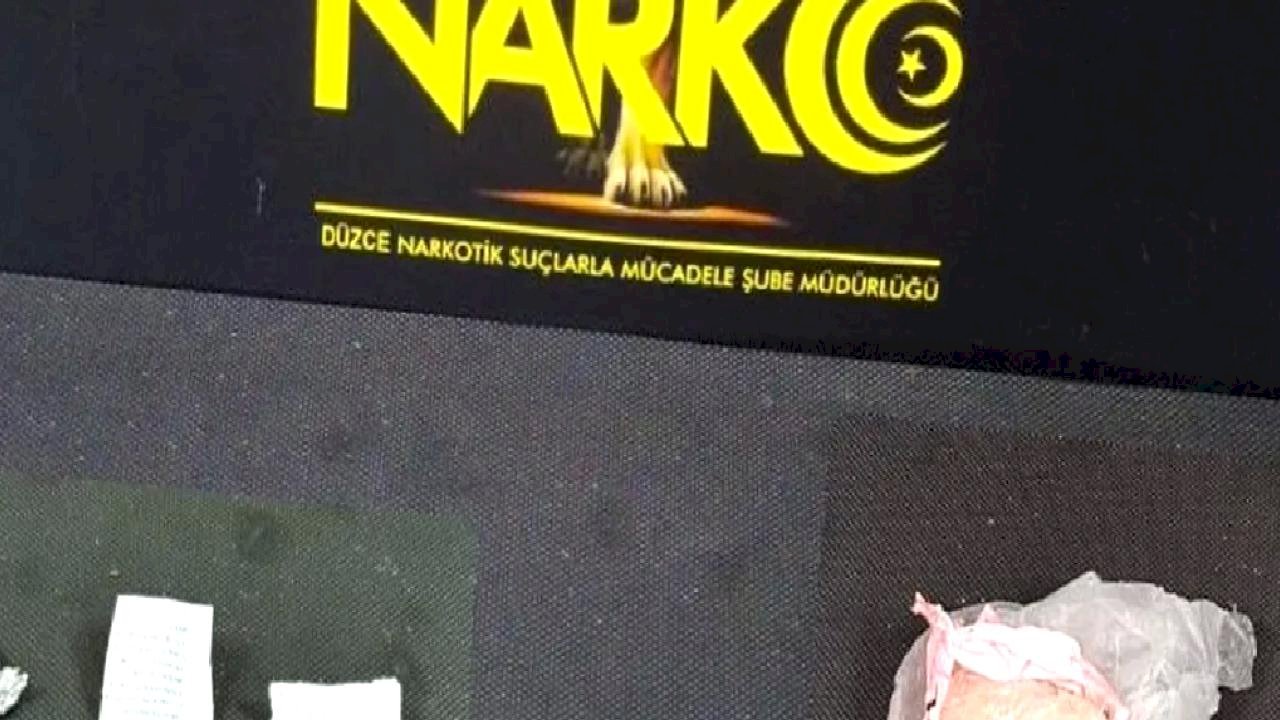 Düzce'de uyuşturucuya 2 tutuklama