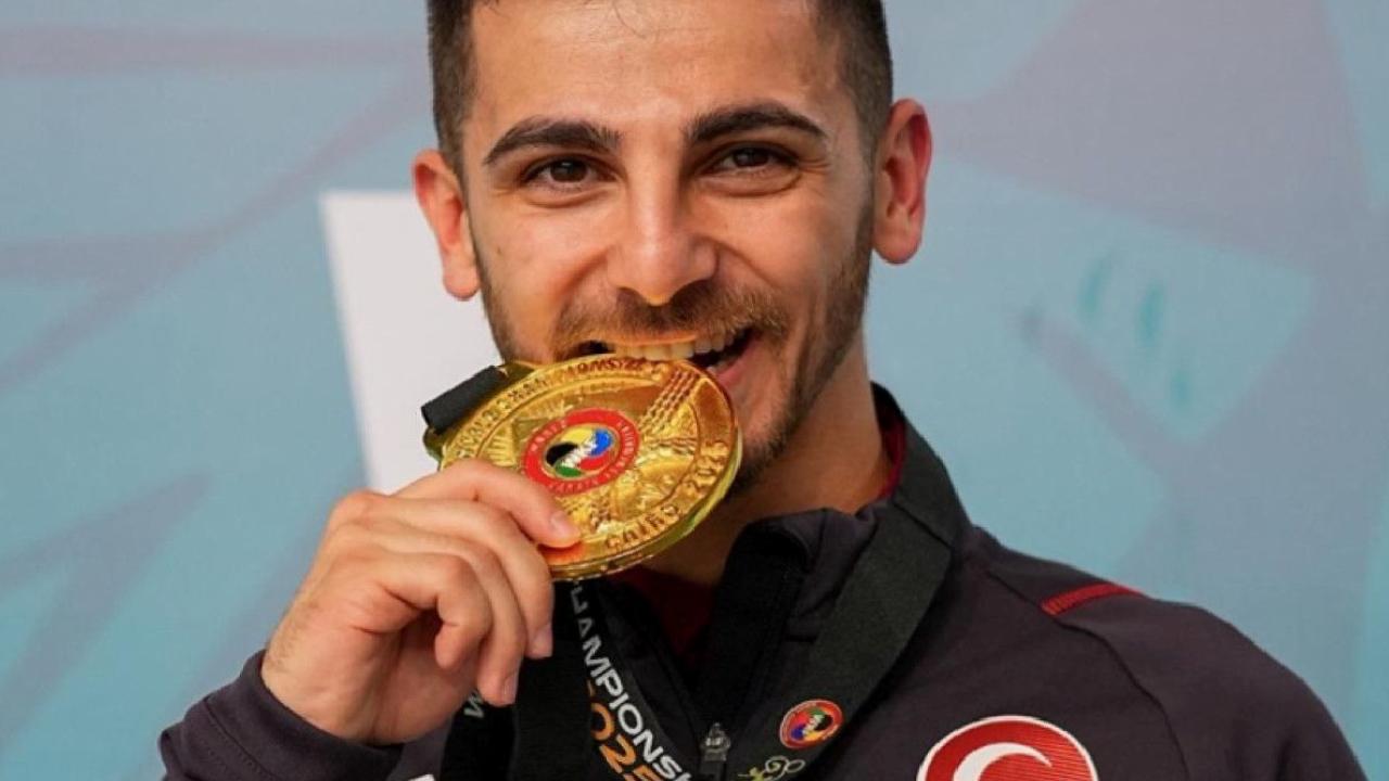 Eray Şamdan, dünya şampiyonu oldu