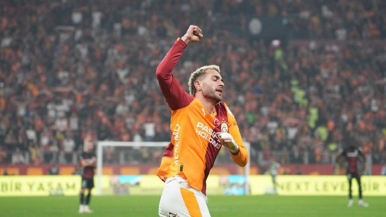 Fenerbahçe - Galatasaray derbisinde 15 futbolcu ilk heyecanını yaşayacak