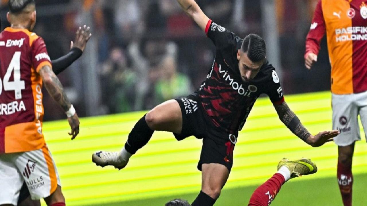 Galatasaray'da sakat ve eksik oyuncuların sayısı giderek artıyor