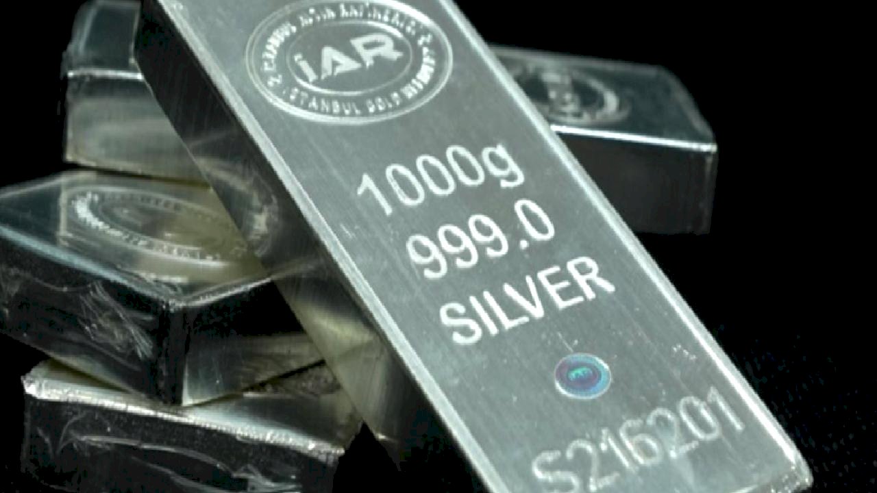 Gümüşte rekor: 56 doların üzerine çıktı