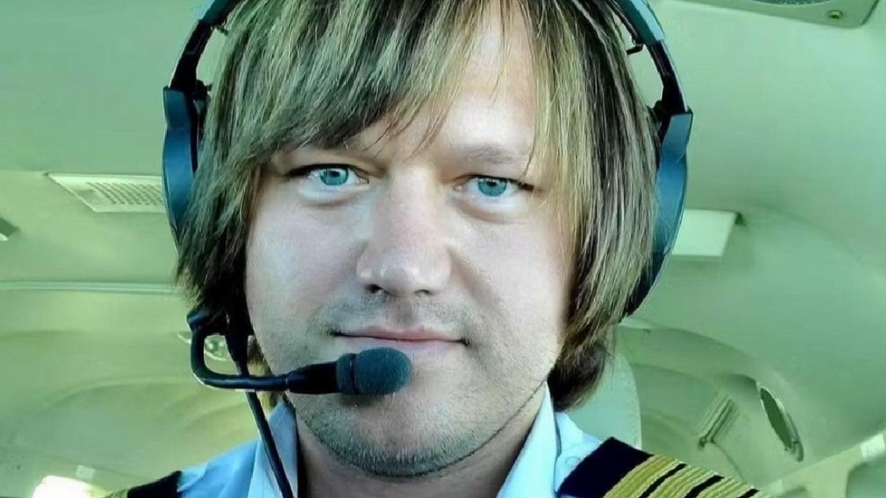 Hırvatistan'daki uçak kazasında şehit olan pilot Hasan Bahar'ın naaşı İstanbul'a getirildi